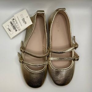 Zara Girls Gold Ballet Flats. U.S. Size 12 Kids. New With Tags.